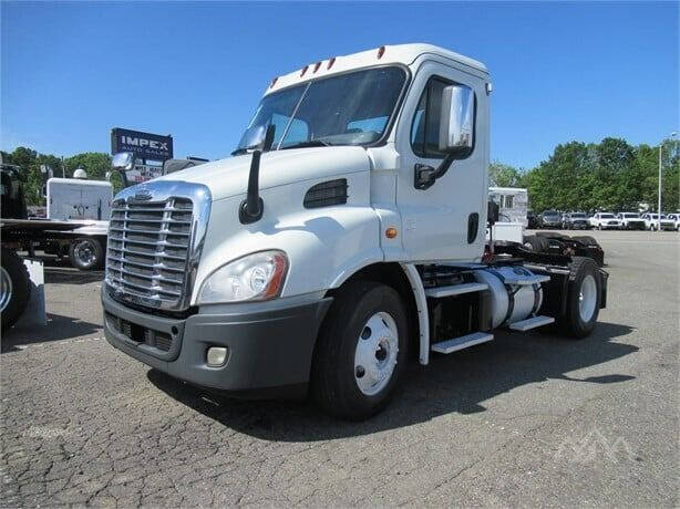 2014 Freightliner Cascadia For Sale - Carsforsale.com®