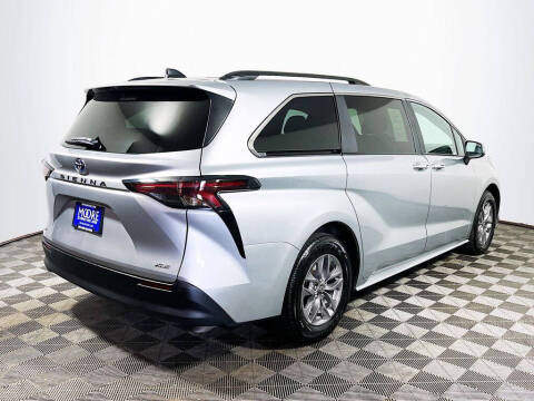 2025 Toyota Sienna