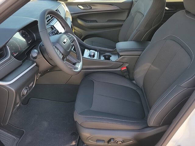 2025 Jeep Grand Cherokee L Laredo X