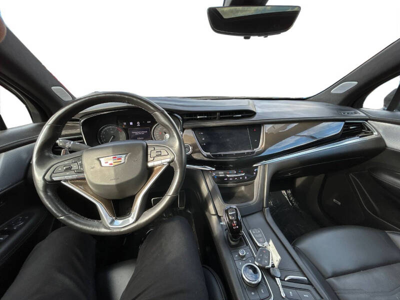 2020 Cadillac XT6 Sport