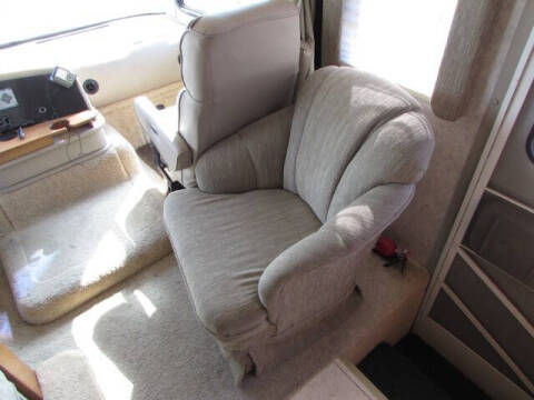 2005 Tiffin ALLEGRO 32