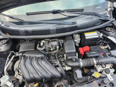 2017 Nissan Versa 1.6 S Plus