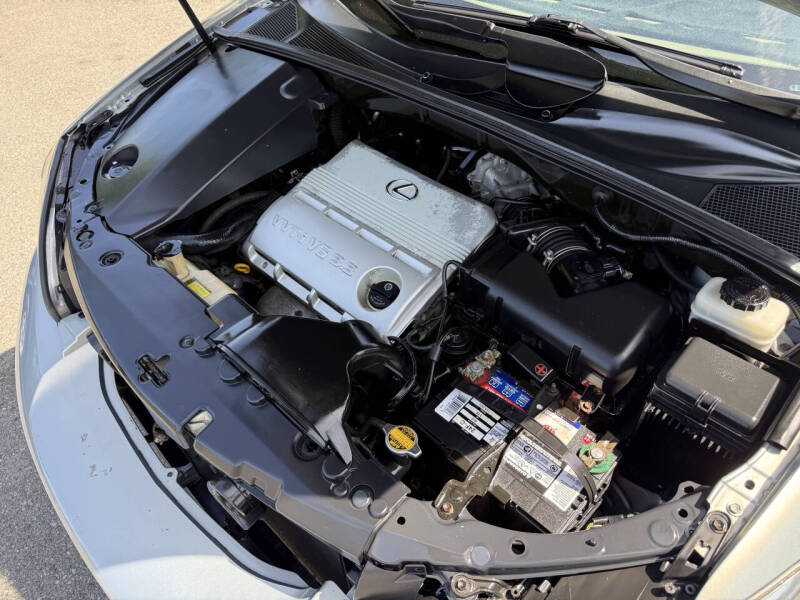 2005 Lexus RX 330