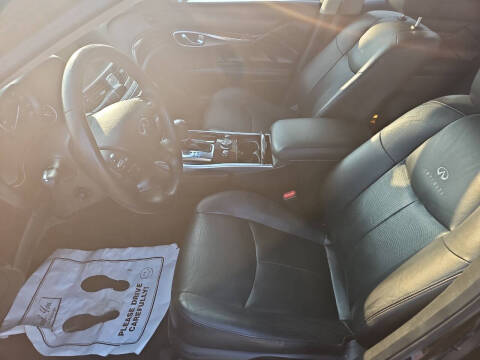 2011 Infiniti M37 x