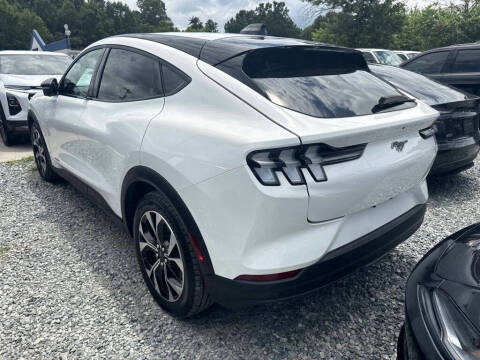 2025 Ford Mustang Mach-E Select