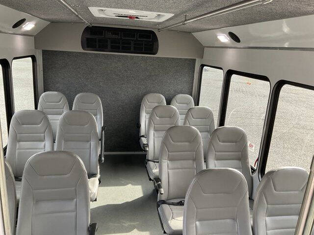 2022 Chevrolet Express 4500