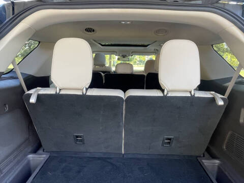 2020 Ford Explorer Platinum