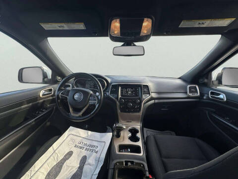 2015 Jeep Grand Cherokee Laredo