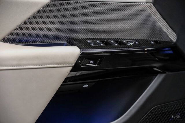 2025 BMW i7 xDrive60