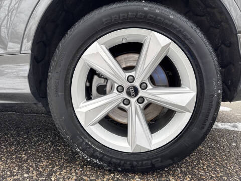 2023 Audi Q7 quattro Premium Plus 45 TFSI