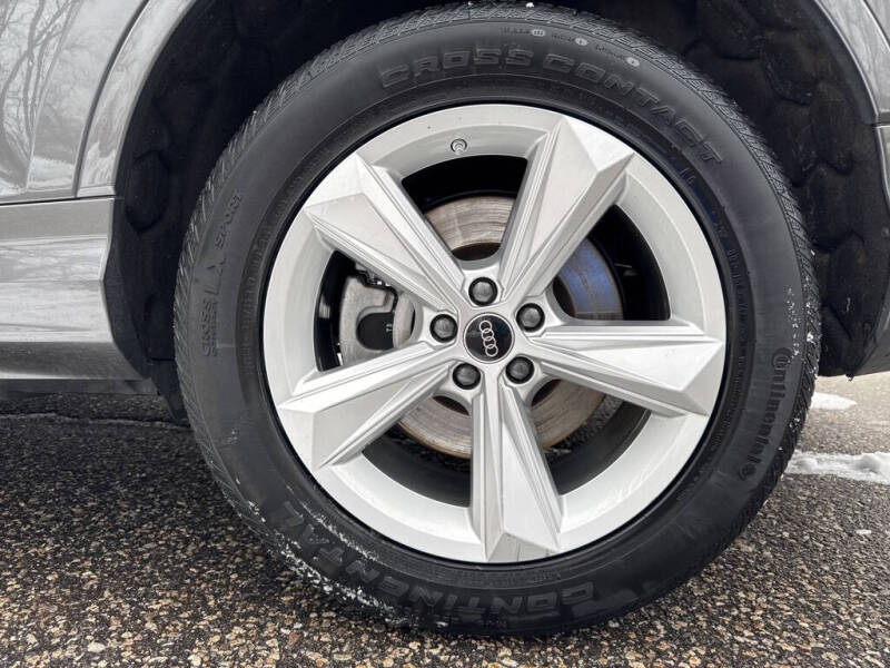 2023 Audi Q7 quattro Premium Plus 45 TFSI