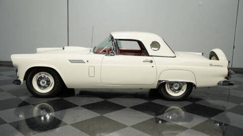 1956 Ford Thunderbird