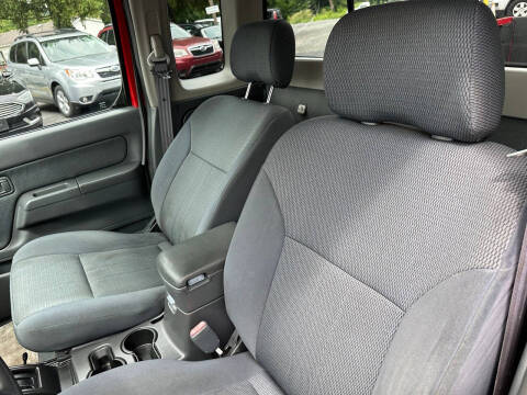 2003 Nissan Frontier XE-V6