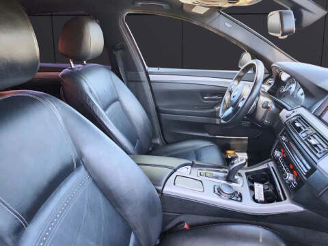 2015 BMW 5 Series 528i