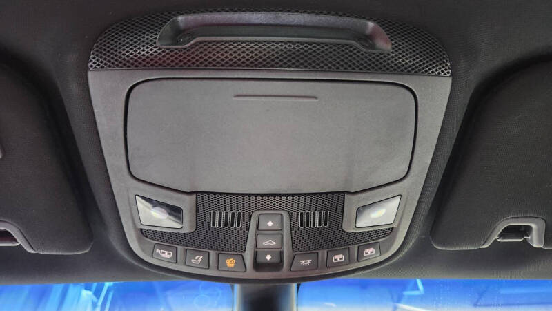 2017 Lincoln Continental Reserve