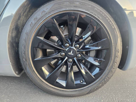 2016 Tesla Model S 75D
