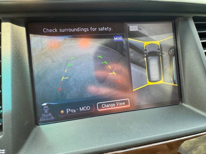 2017 Nissan Armada Platinum