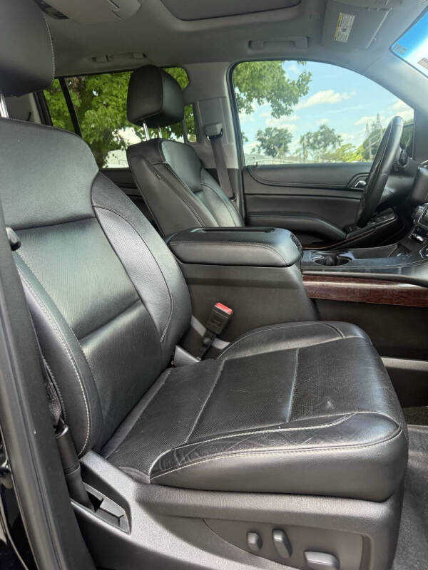 2017 GMC Yukon XL SLT