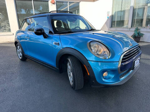 2016 MINI Hardtop 2 Door Cooper
