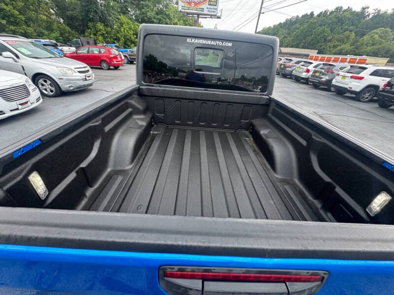 2021 Jeep Gladiator Willys Sport