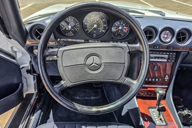 1988 Mercedes-Benz 560-Class 560 SL