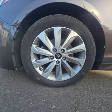 2017 Hyundai Sonata Sport