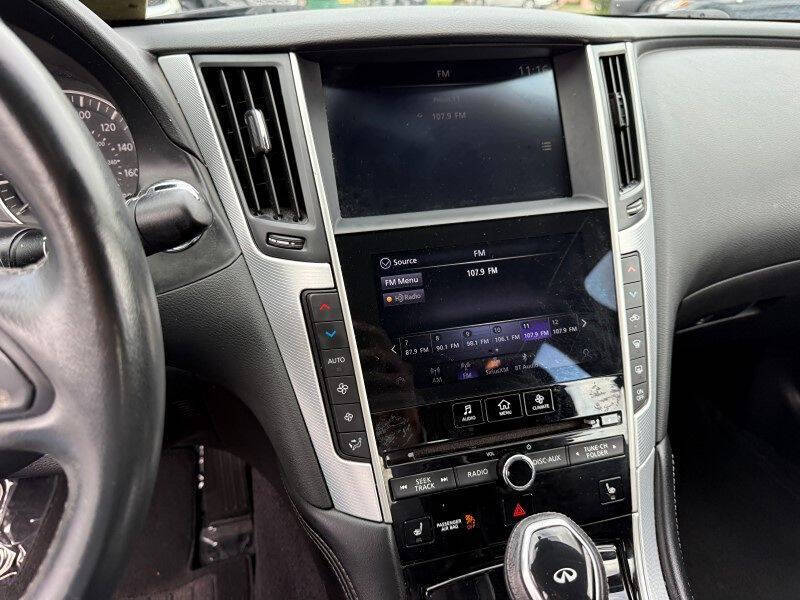 2021 Infiniti Q50 Luxe