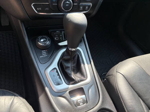 2018 Jeep Cherokee Latitude Plus