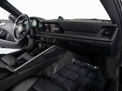 2024 Porsche 911 Carrera 4