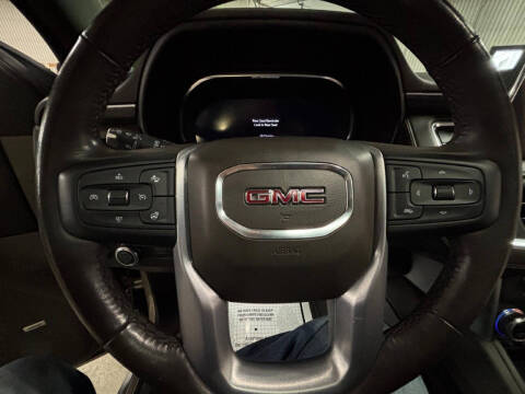 2022 GMC Yukon XL SLT