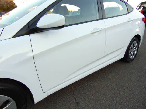 2017 Hyundai Accent SE