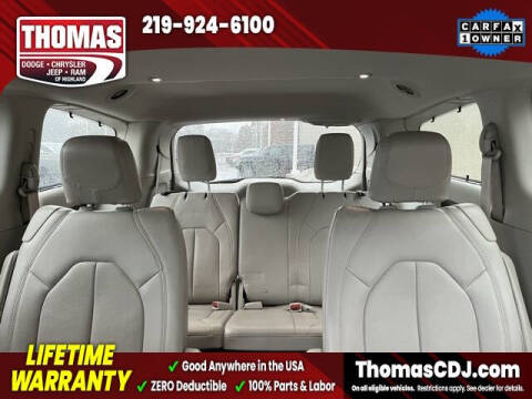 2017 Chrysler Pacifica Touring-L Plus