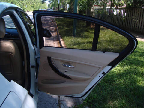 2015 BMW 3 Series 328i