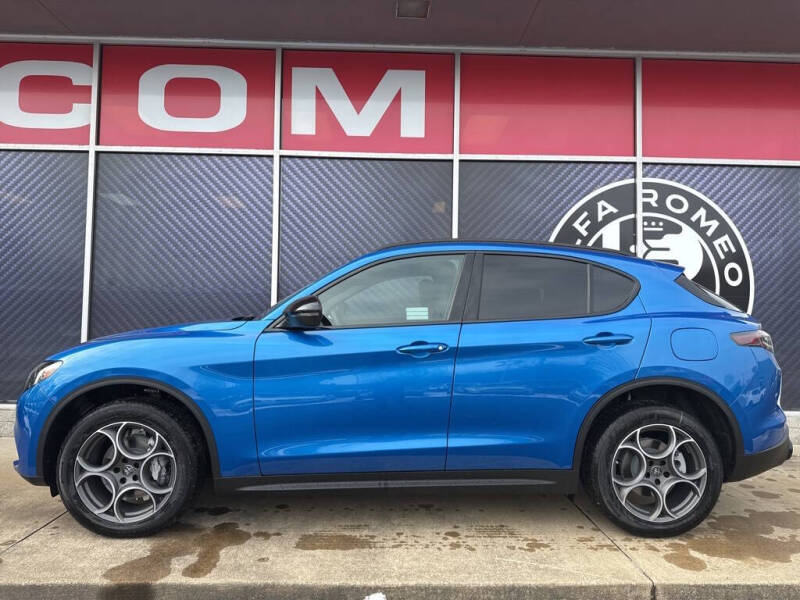 2025 Alfa Romeo Stelvio