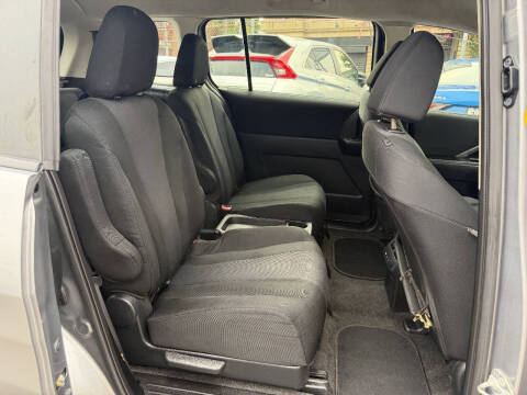 2014 Mazda MAZDA5 Sport