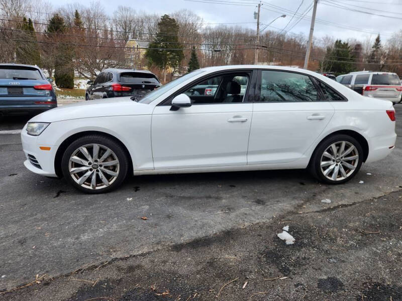 2017 Audi A4 2.0T quattro Premium