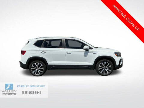 2022 Volkswagen Taos SE 4Motion