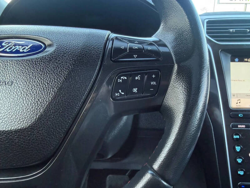 2017 Ford Explorer Sport