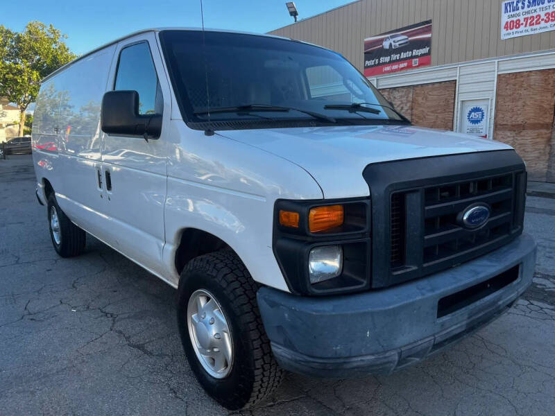 2012 Ford E-Series E-250