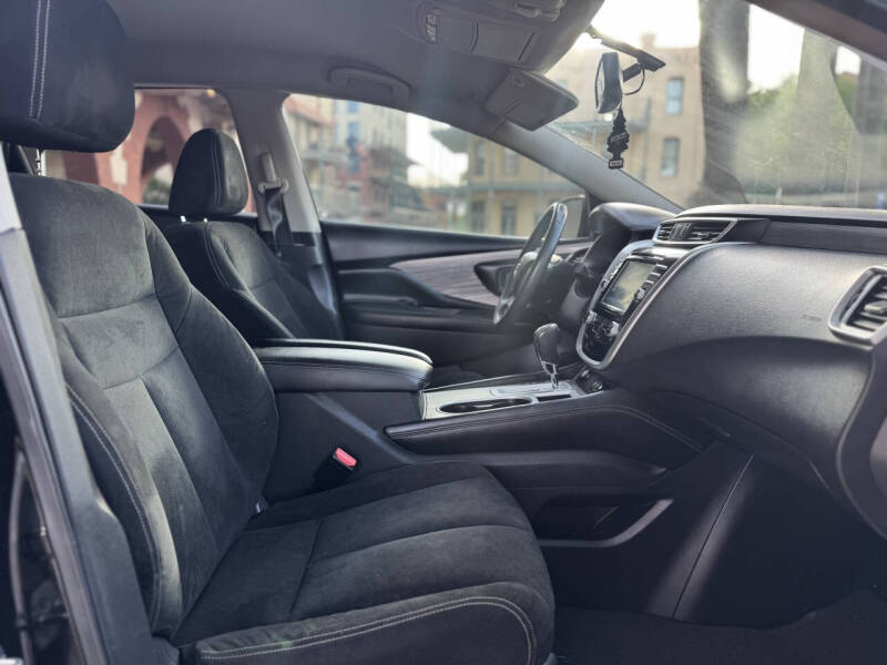 2018 Nissan Murano SV