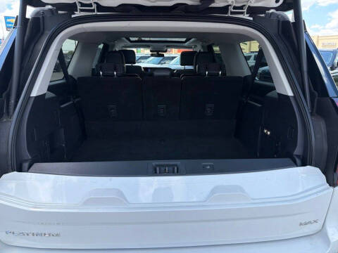 2025 Ford Expedition MAX Platinum
