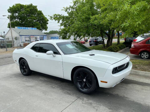 2012 Dodge Challenger R/T Plus