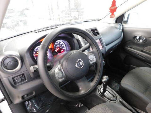 2013 Nissan Versa 1.6 S