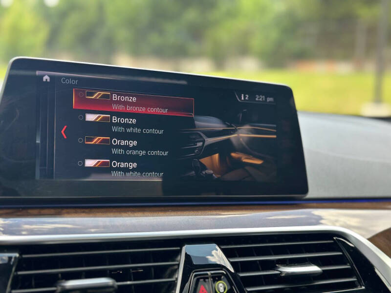 2018 BMW 5 Series 530i