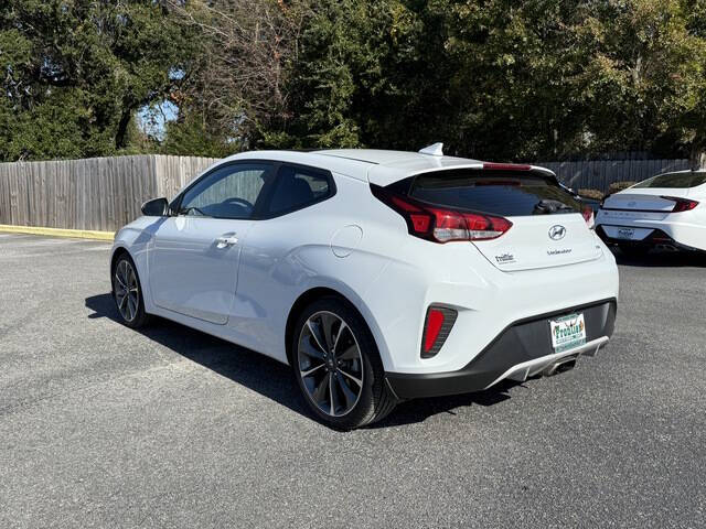 2021 Hyundai Veloster 2.0L Premium