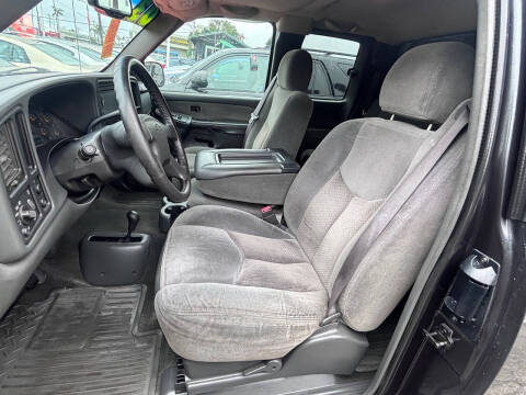 2003 Chevrolet Silverado 1500 LS