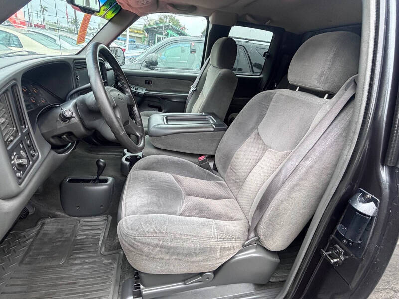 2003 Chevrolet Silverado 1500 LS