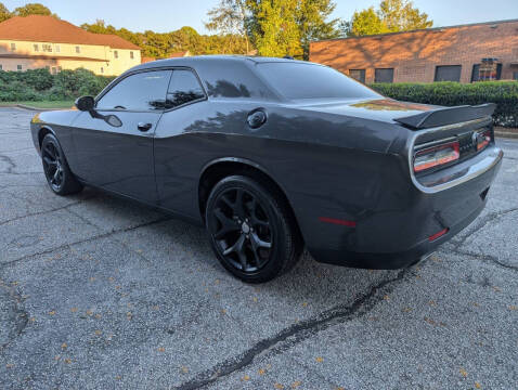 2022 Dodge Challenger SXT