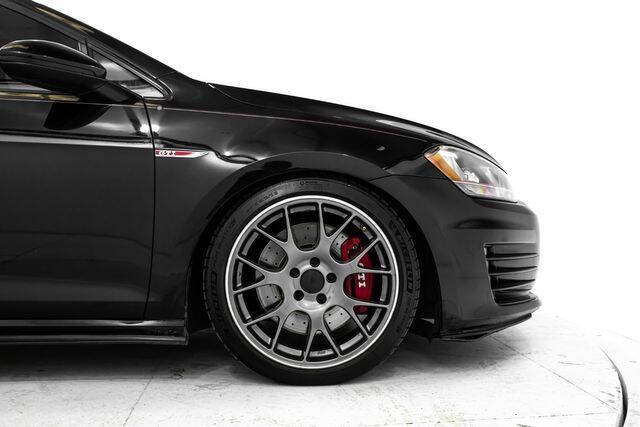 2017 Volkswagen Golf GTI