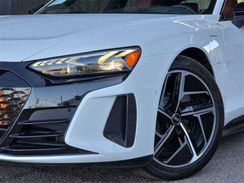 2022 Audi RS e-tron GT quattro